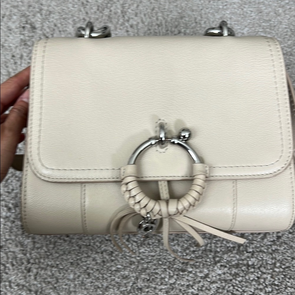 SEE BY CHLOE Elegant Beige Handbag with Chain Detail